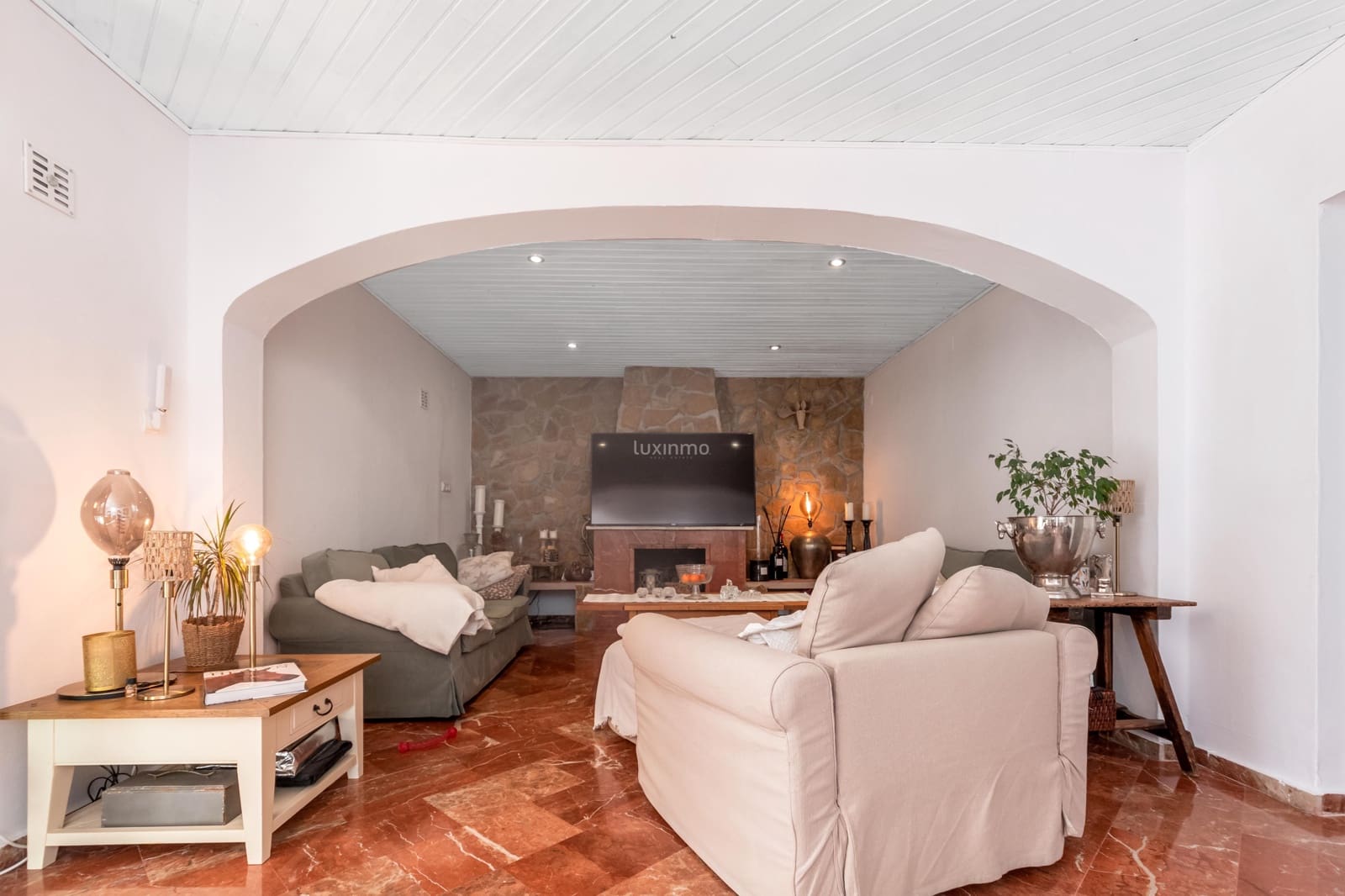 5 chambre Villa/Maison à vendre à La Nucia avec piscine garage - 750 000 € (Ref: 9536602)