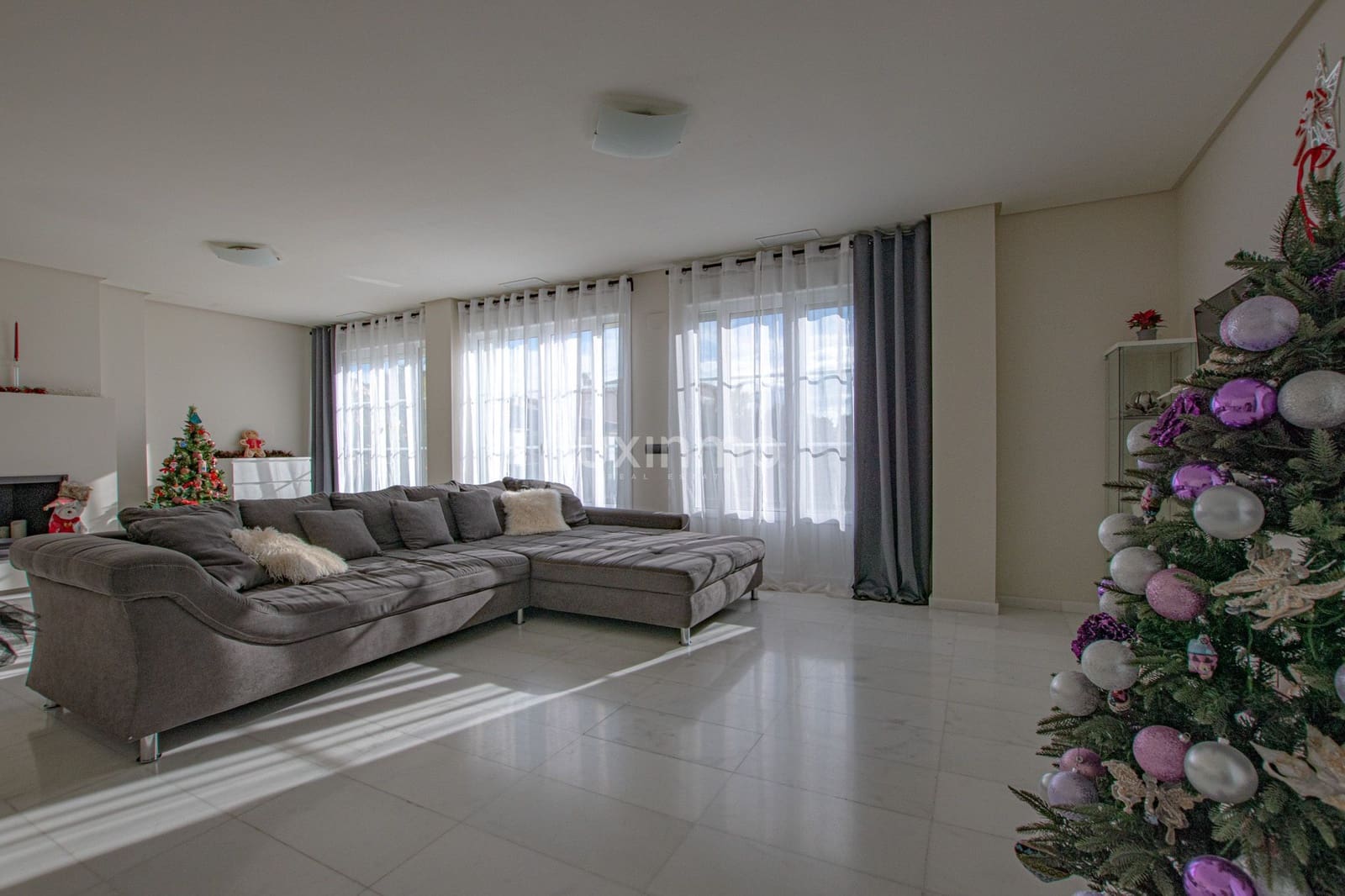 5 slaapkamer Villa te koop in Finestrat met zwembad garage - € 810.000 (Ref: 9537159)