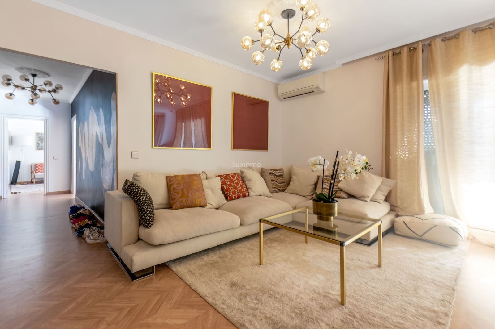 Villa/Maison de 3 chambres à louer à La Nucia avec piscine garage - 3 500 € (Ref: 9539467)