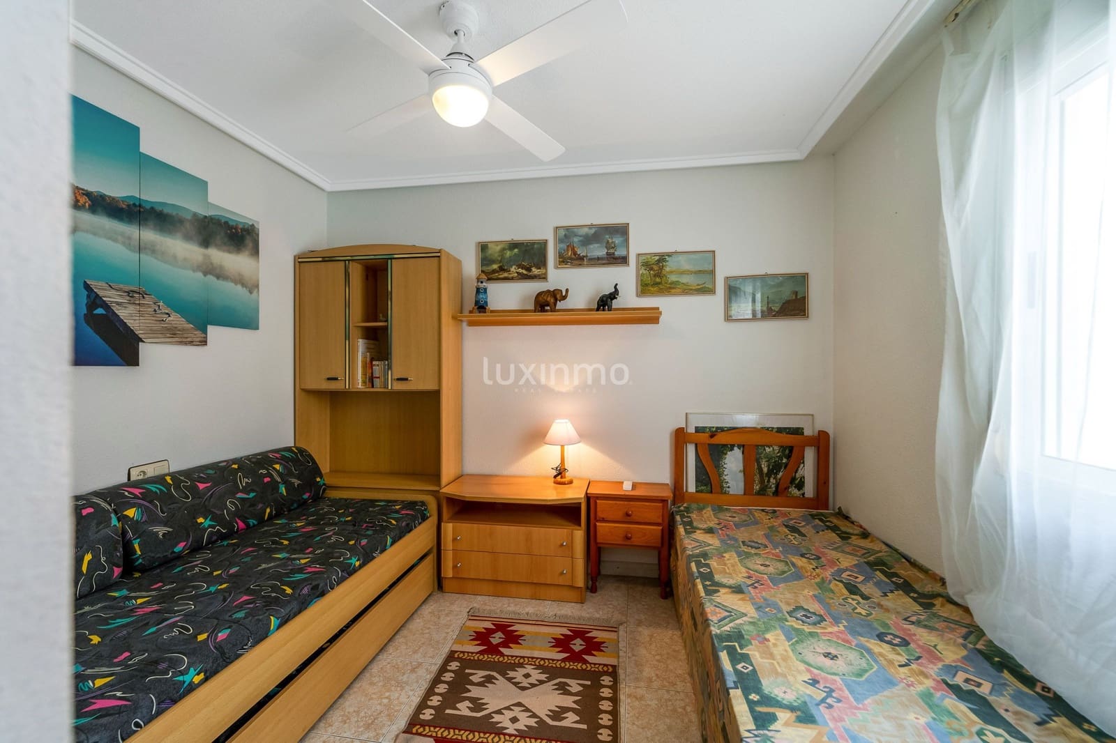 2 Zimmer Wohnung zu vermieten in Torrevieja mit Pool Garage - 850 € (Ref: 9542708)