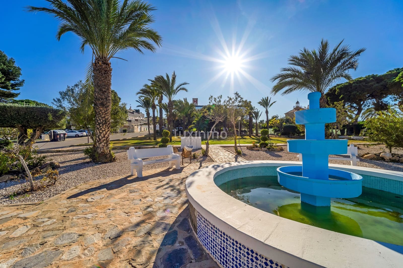 2 Zimmer Wohnung zu vermieten in Torrevieja mit Pool Garage - 850 € (Ref: 9542708)