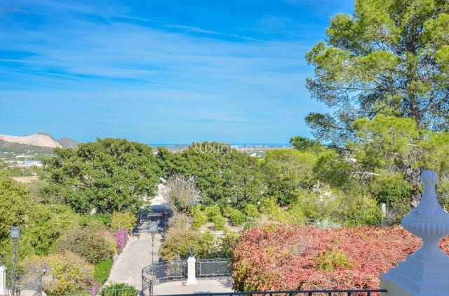 7 soveværelse Villa til salg i Pego med swimmingpool garage - € 995.000 (Ref: 9542928)