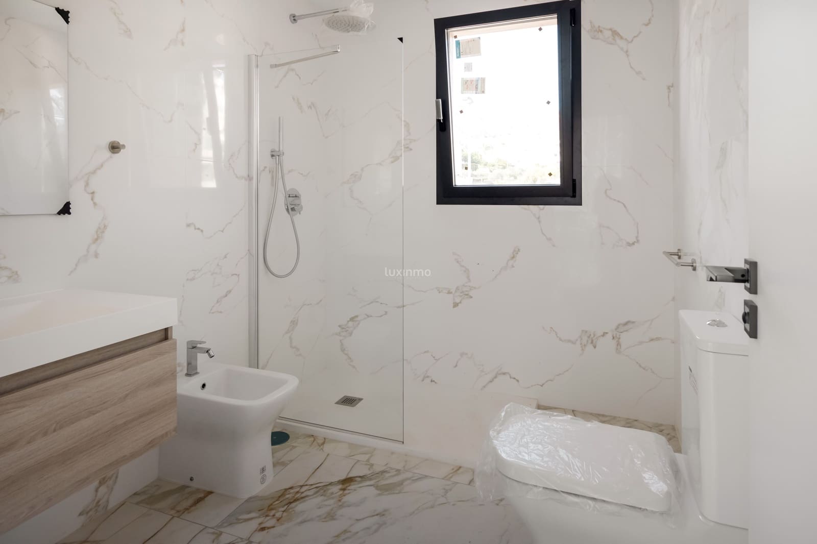 4 quarto Moradia para venda em Finestrat com piscina garagem - 920 000 € (Ref: 9554445)