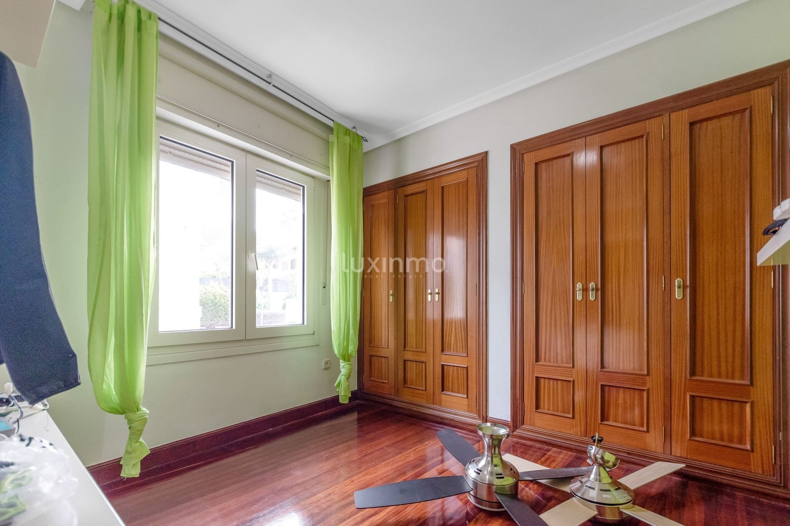 5 chambre Villa/Maison à vendre à Alfaz del Pi / L'Alfas del Pi avec piscine - 540 000 € (Ref: 9558444)