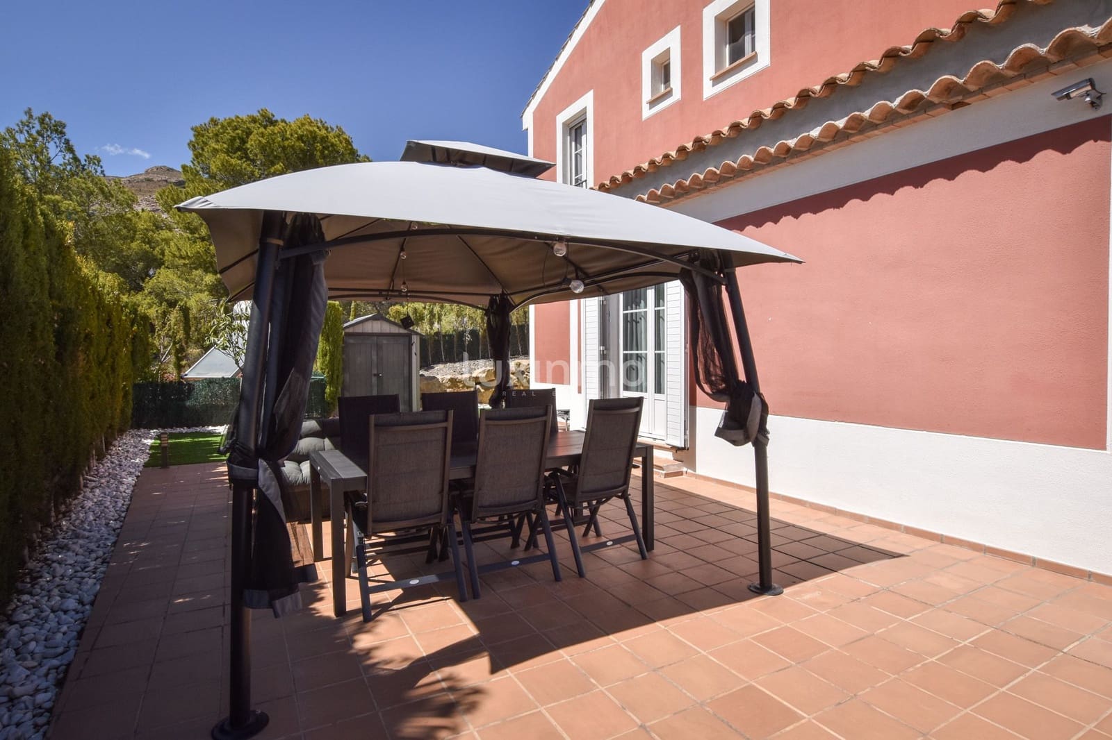 5 quarto Moradia para venda em Finestrat com piscina garagem - 810 000 € (Ref: 9560776)