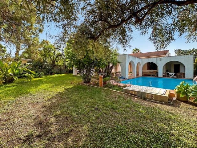 4 soverom Villa til salgs i San Juan de Alicante / Sant Joan d'Alacant med svømmebasseng garasje - € 900 000 (Ref: 9564199)