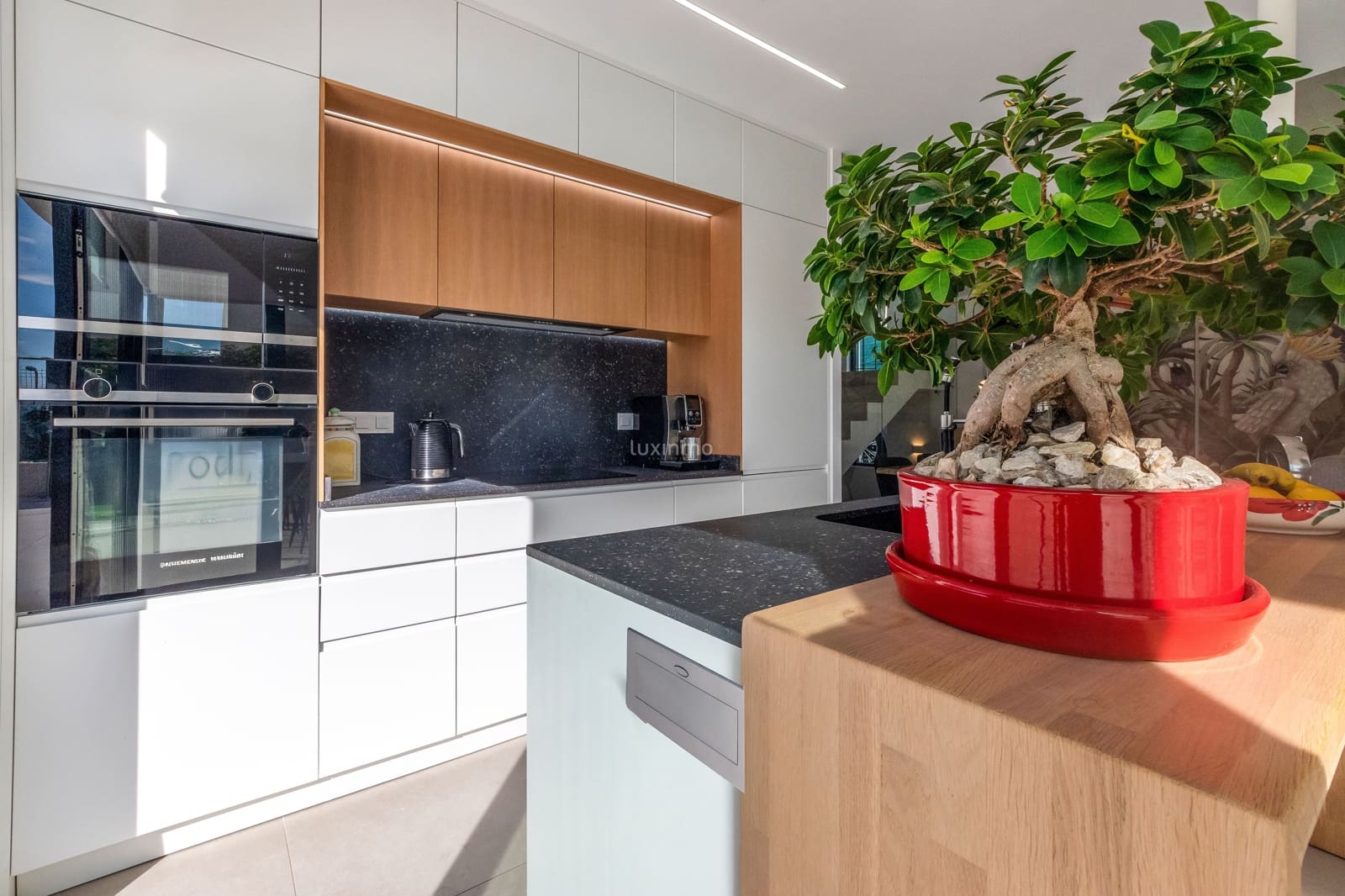 3 makuuhuone Huvila myytävänä paikassa Finestrat mukana uima-altaan 
autotalli - 795 000 € (Ref: 9569993)