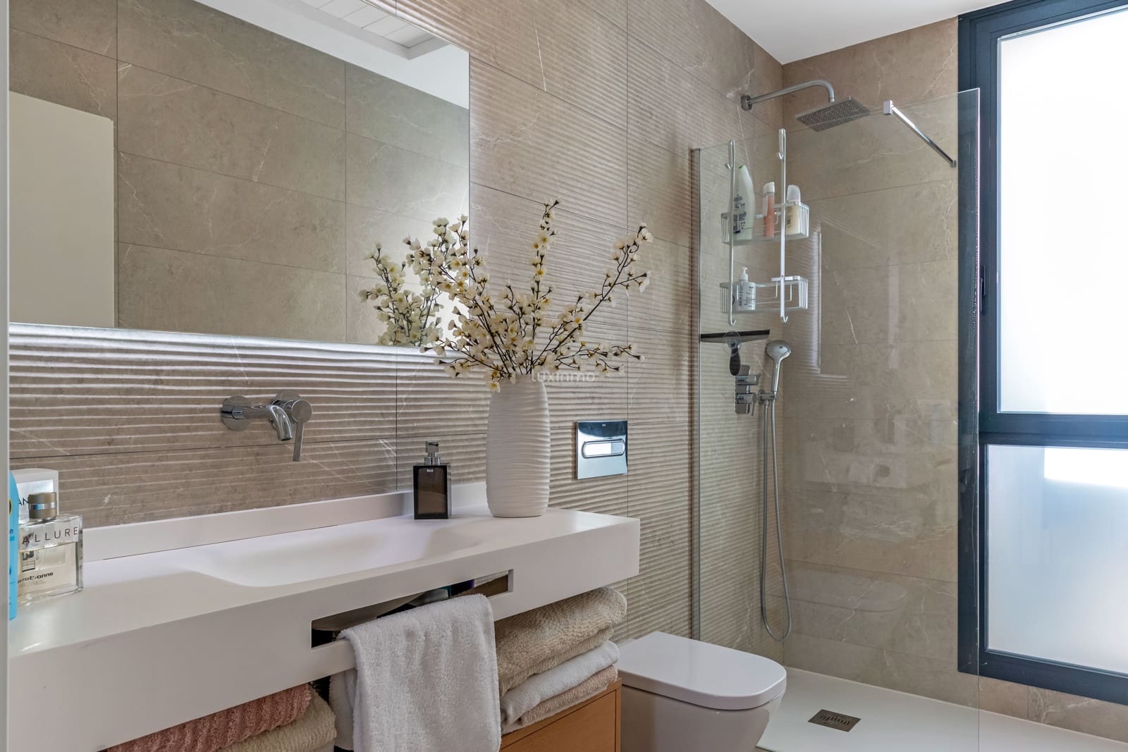 3 makuuhuone Huvila myytävänä paikassa Finestrat mukana uima-altaan 
autotalli - 795 000 € (Ref: 9569993)