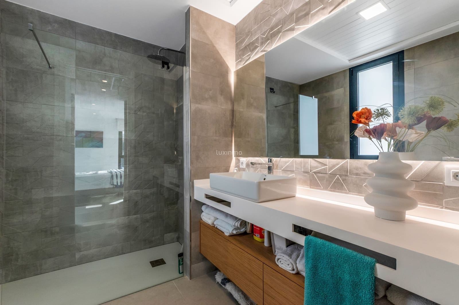 3 makuuhuone Huvila myytävänä paikassa Finestrat mukana uima-altaan 
autotalli - 795 000 € (Ref: 9569993)