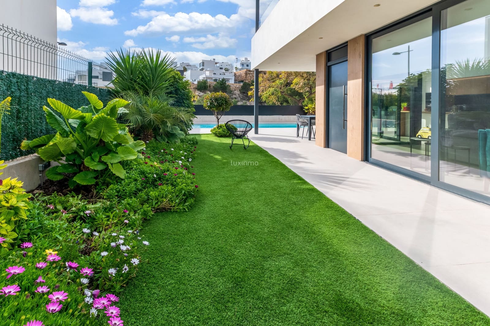 3 makuuhuone Huvila myytävänä paikassa Finestrat mukana uima-altaan 
autotalli - 795 000 € (Ref: 9569993)