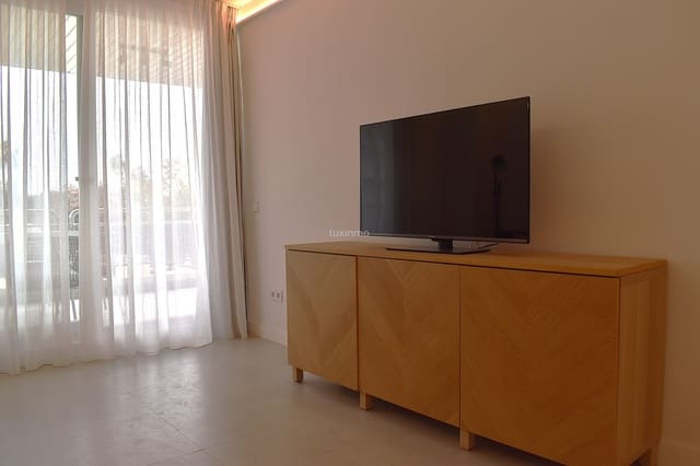 Apartamento de 1 habitación en Ibiza / Eivissa ciudad en venta con piscina - 550.000 € (Ref: 9573443)