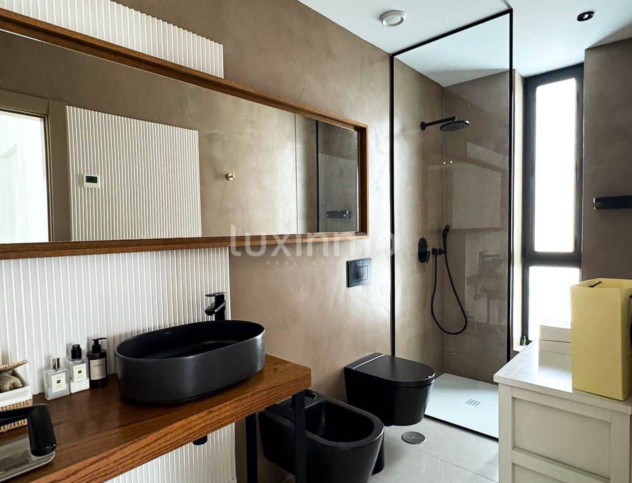 5 soveværelse Villa til leje i La Nucia med swimmingpool garage - € 8.000 (Ref: 9573680)