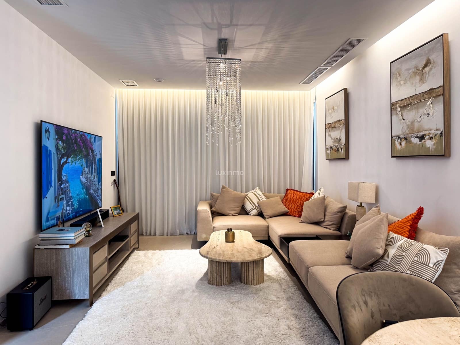 5 soveværelse Villa til leje i La Nucia med swimmingpool garage - € 8.000 (Ref: 9573680)