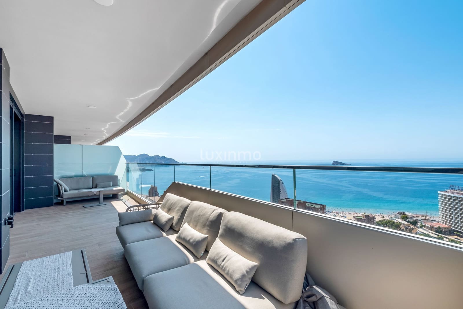 3 soveværelse Lejlighed til salg i Benidorm med swimmingpool garage - € 789.000 (Ref: 9573729)