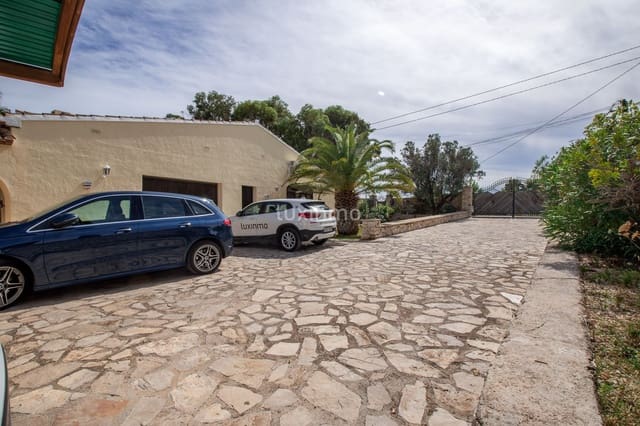 4 sovrum Villa till salu i Benissa med pool garage - 995 000 € (Ref: 9575492)