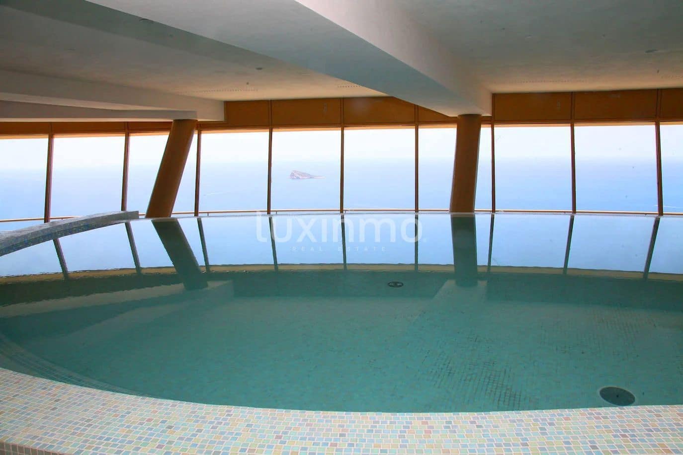 2 sovrum Lägenhet till salu i Benidorm med garage - 495 000 € (Ref: 9578318)