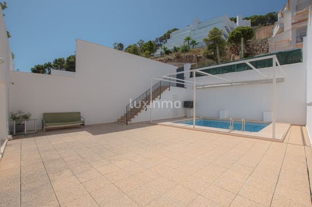 Adosado de 5 habitaciones en Altea en venta con piscina garaje - 540.000 € (Ref: 9578326)