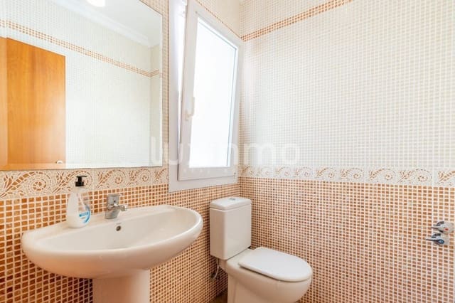 3 slaapkamer Villa te huur in Benitachell / Benitatxell met zwembad garage - € 2.200 (Ref: 9584450)