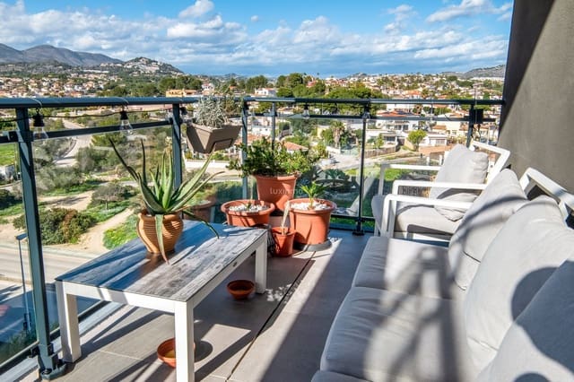 3 soveværelse Lejlighed til salg i Calpe / Calp med swimmingpool garage - € 435.000 (Ref: 9587995)