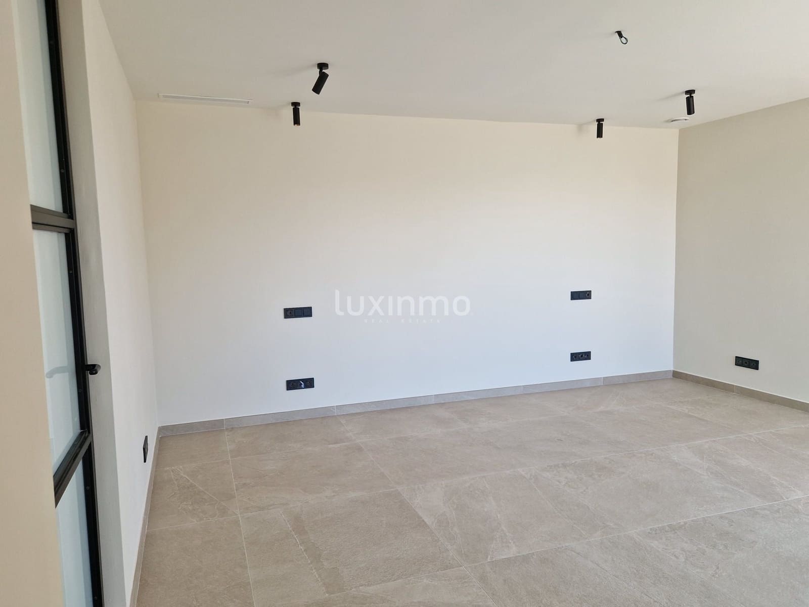 3 soveværelse Villa til salg i Javea / Xabia med swimmingpool - € 1.749.000 (Ref: 9587996)