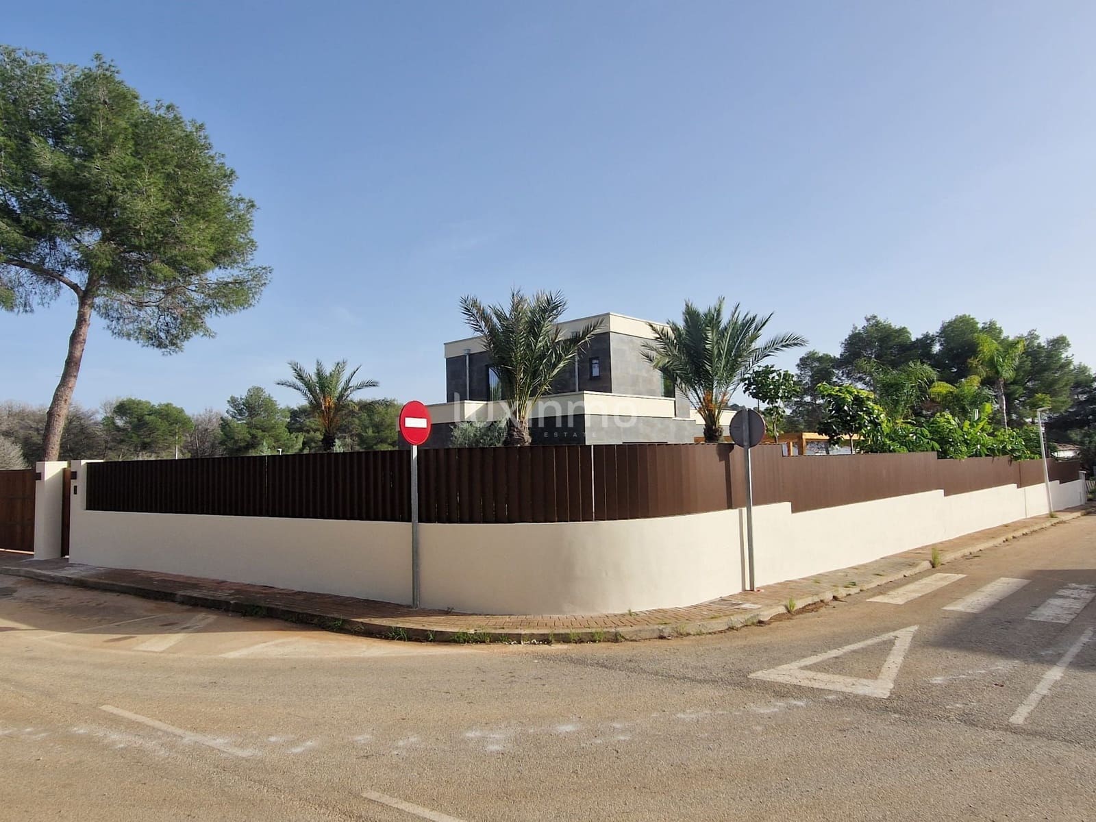 3 soveværelse Villa til salg i Javea / Xabia med swimmingpool - € 1.749.000 (Ref: 9587996)