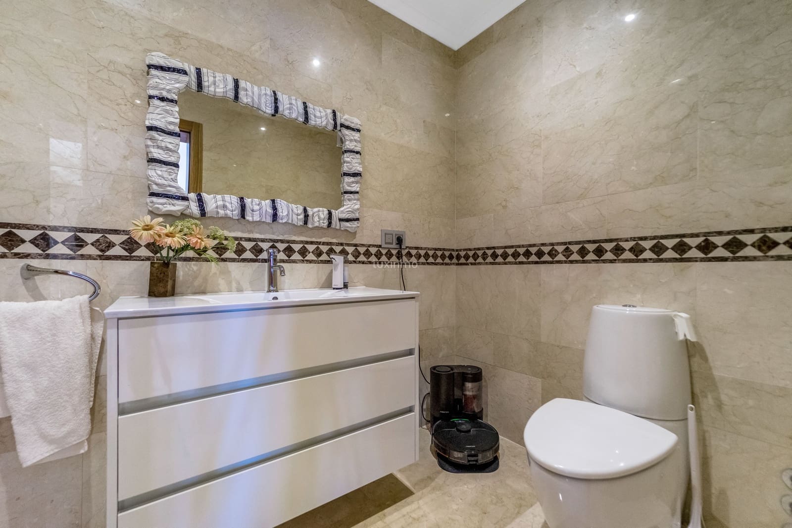 3 soverom Villa til salgs i Calpe / Calp med svømmebasseng garasje - € 4 200 000 (Ref: 9587998)