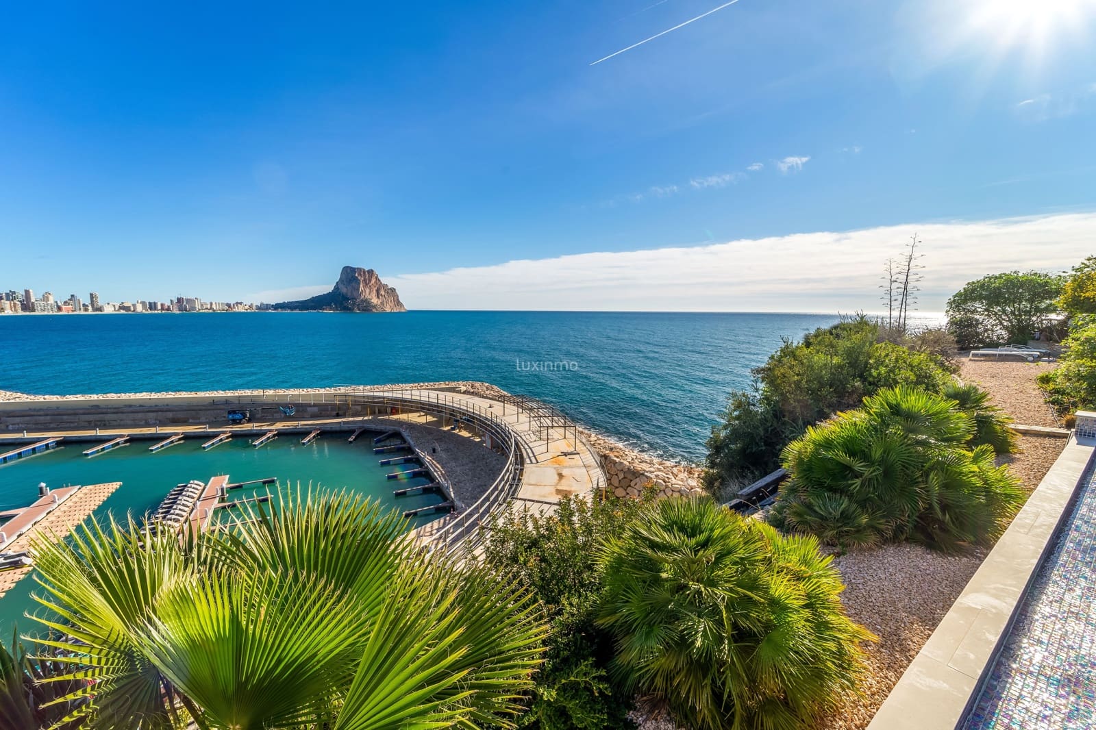 3 soverom Villa til salgs i Calpe / Calp med svømmebasseng garasje - € 4 200 000 (Ref: 9587998)