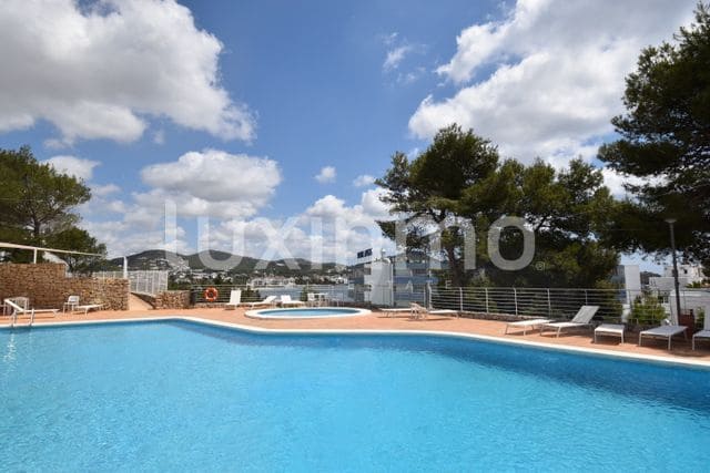 3 soveværelse Penthouse til salg i Ibiza by med swimmingpool garage - € 3.050.000 (Ref: 9597186)
