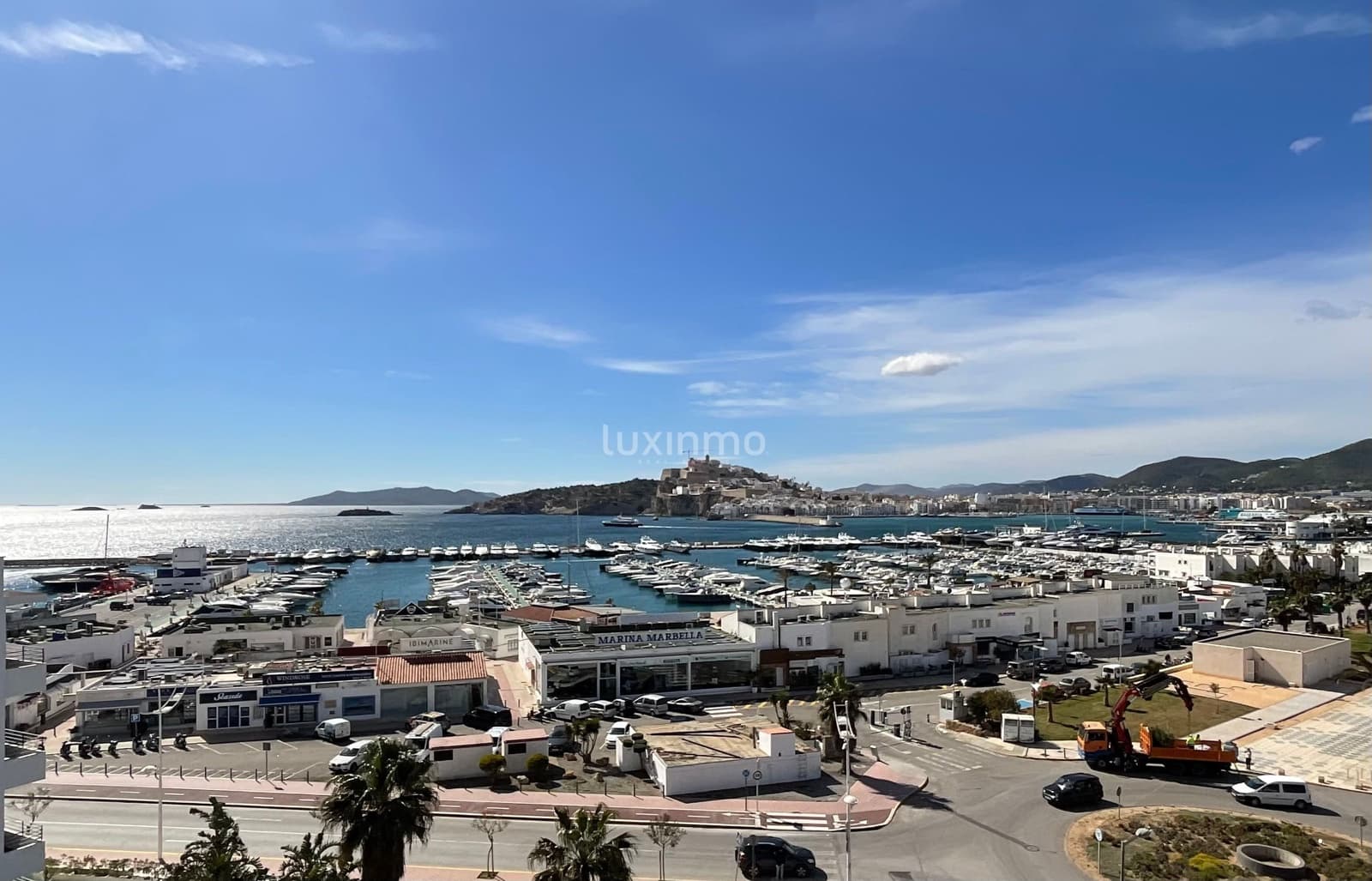 3 soveværelse Penthouse til salg i Ibiza by med swimmingpool garage - € 3.050.000 (Ref: 9597186)