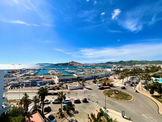 3 soverom Penthouse til salgs i Ibiza by med svømmebasseng garasje - € 3 050 000 (Ref: 9597186)