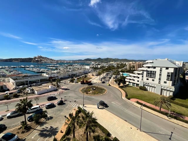 3 soverom Penthouse til salgs i Ibiza by med svømmebasseng garasje - € 3 050 000 (Ref: 9597186)