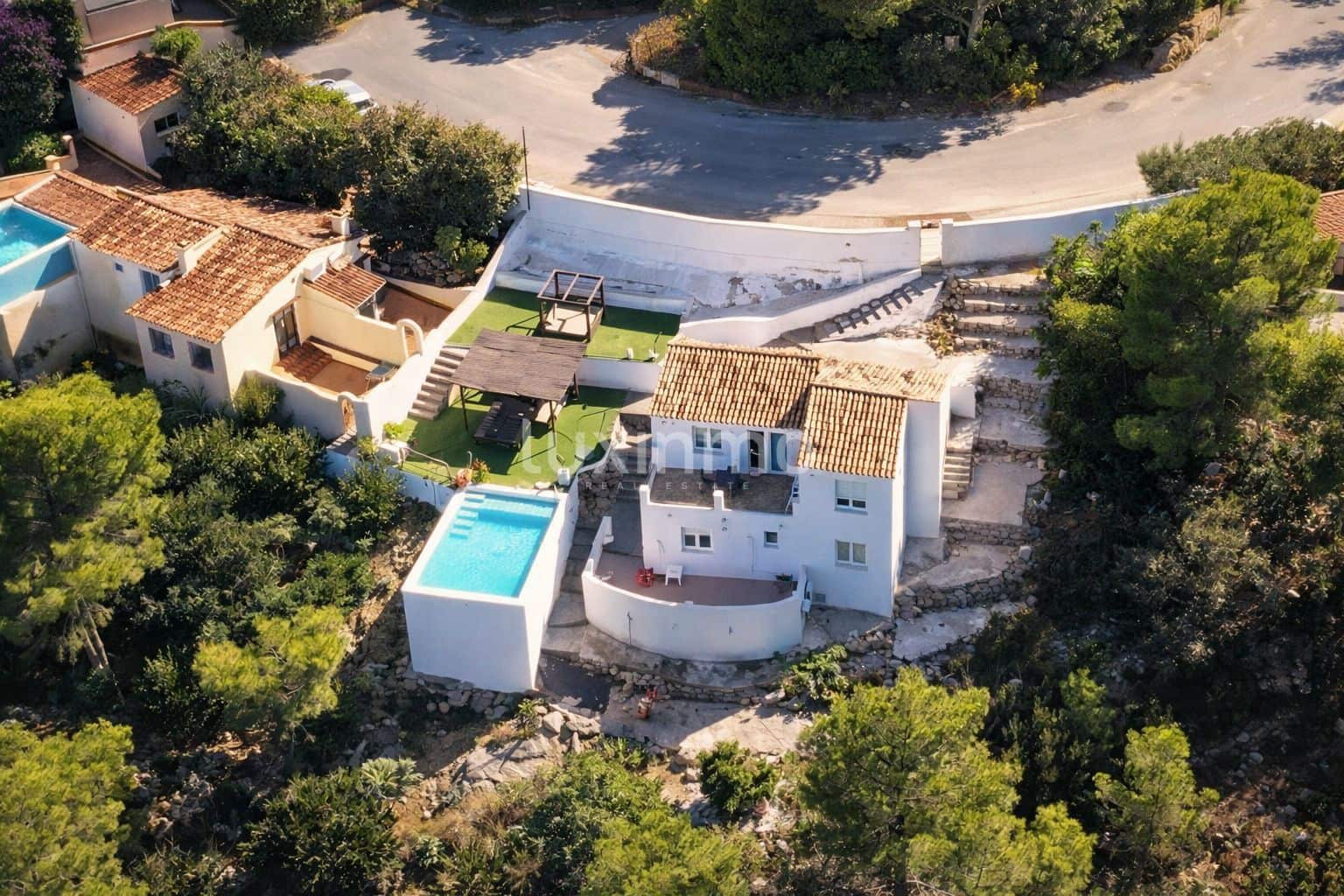 Chalet de 4 habitaciones en Dénia en venta con piscina - 480.000 € (Ref: 9597192)