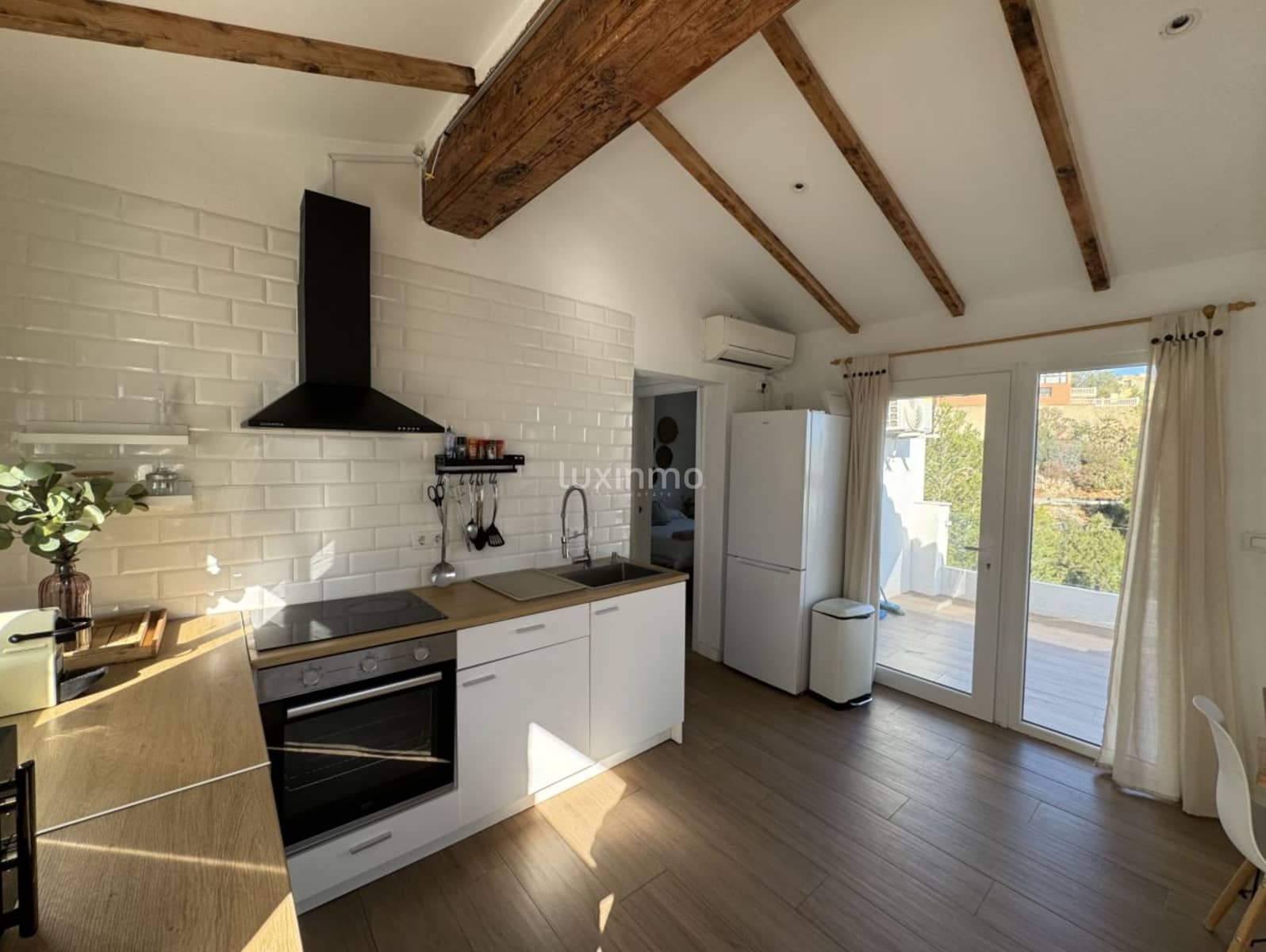 Chalet de 4 habitaciones en Dénia en venta con piscina - 480.000 € (Ref: 9597192)