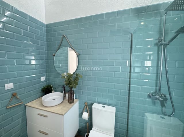 Chalet de 4 habitaciones en Dénia en venta con piscina - 480.000 € (Ref: 9597192)