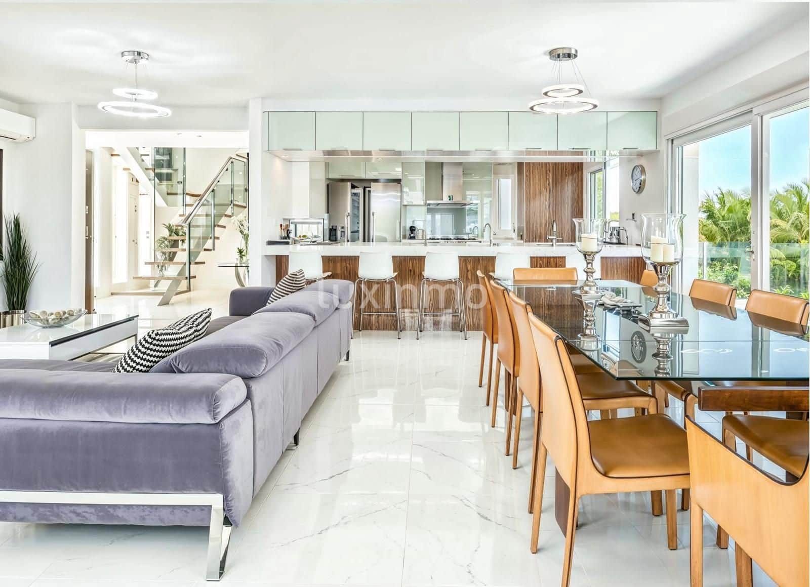 5 makuuhuone Huvila myytävänä paikassa Calpe / Calp mukana uima-altaan 
autotalli - 1 650 000 € (Ref: 9597194)