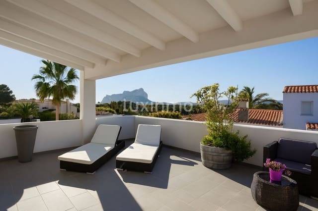 6 makuuhuone Huvila myytävänä paikassa Calpe / Calp mukana uima-altaan - 950 000 € (Ref: 9597196)