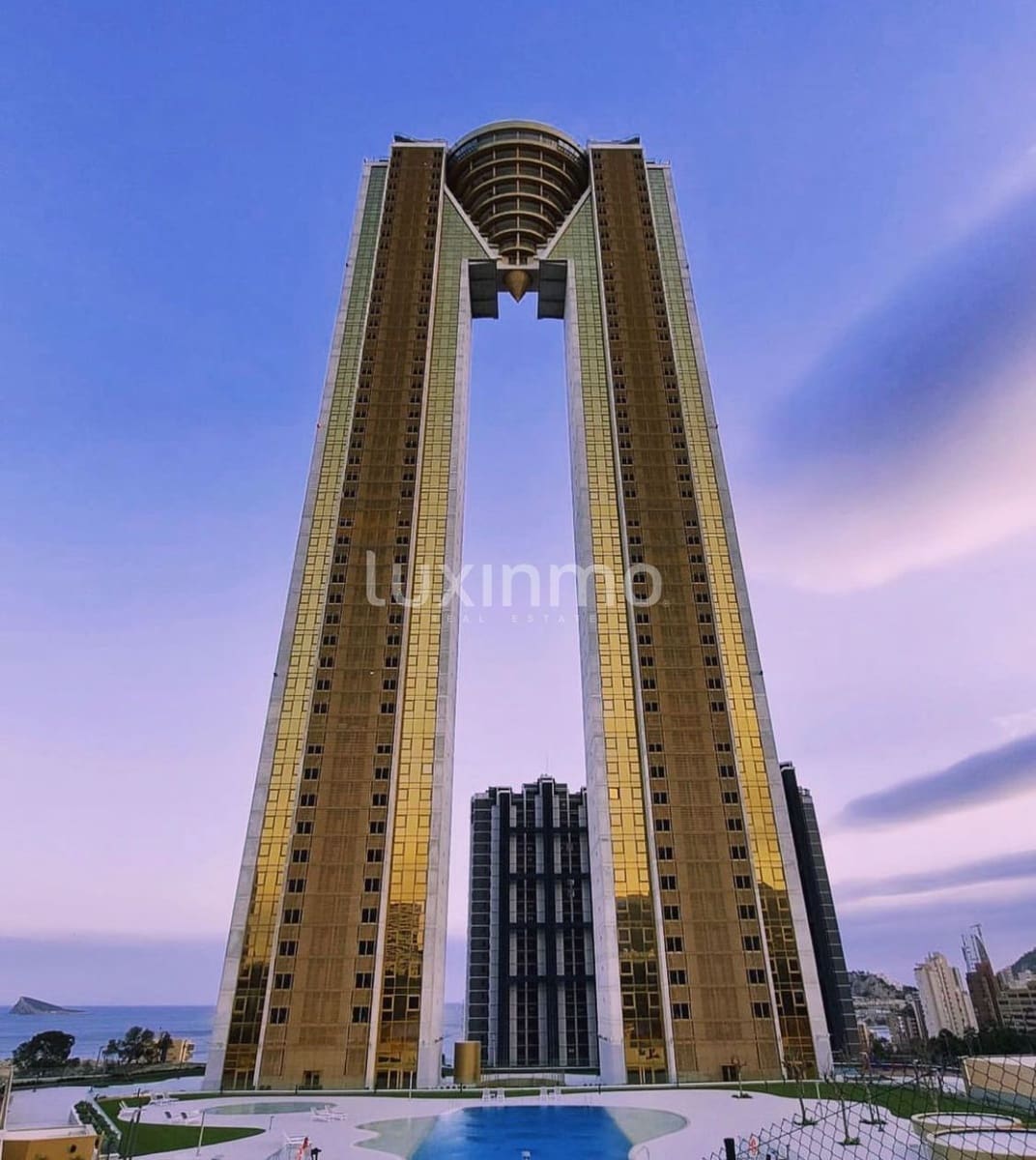 2 sovrum Lägenhet till salu i Benidorm med pool garage - 477 225 € (Ref: 9597198)