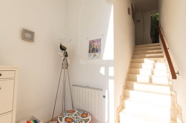 4 camera da letto Villa in vendita in Altea con piscina garage - 650.000 € (Rif: 9597229)