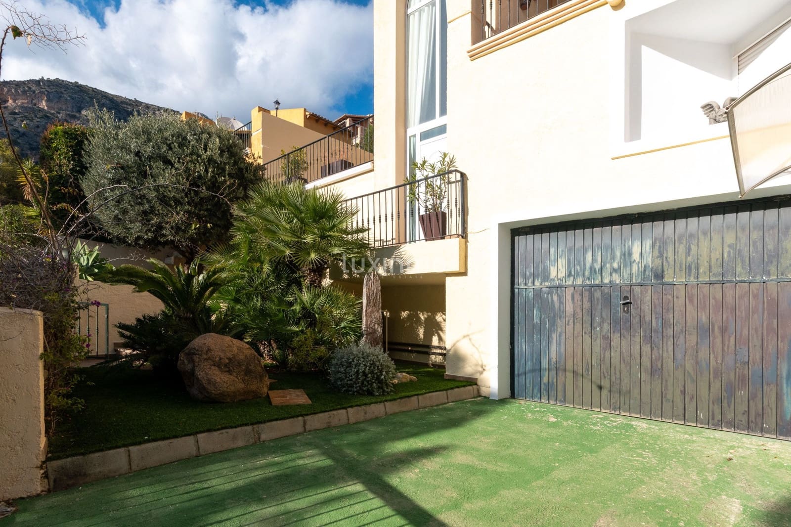 4 soverom Villa til salgs i Altea med svømmebasseng garasje - € 650 000 (Ref: 9597229)