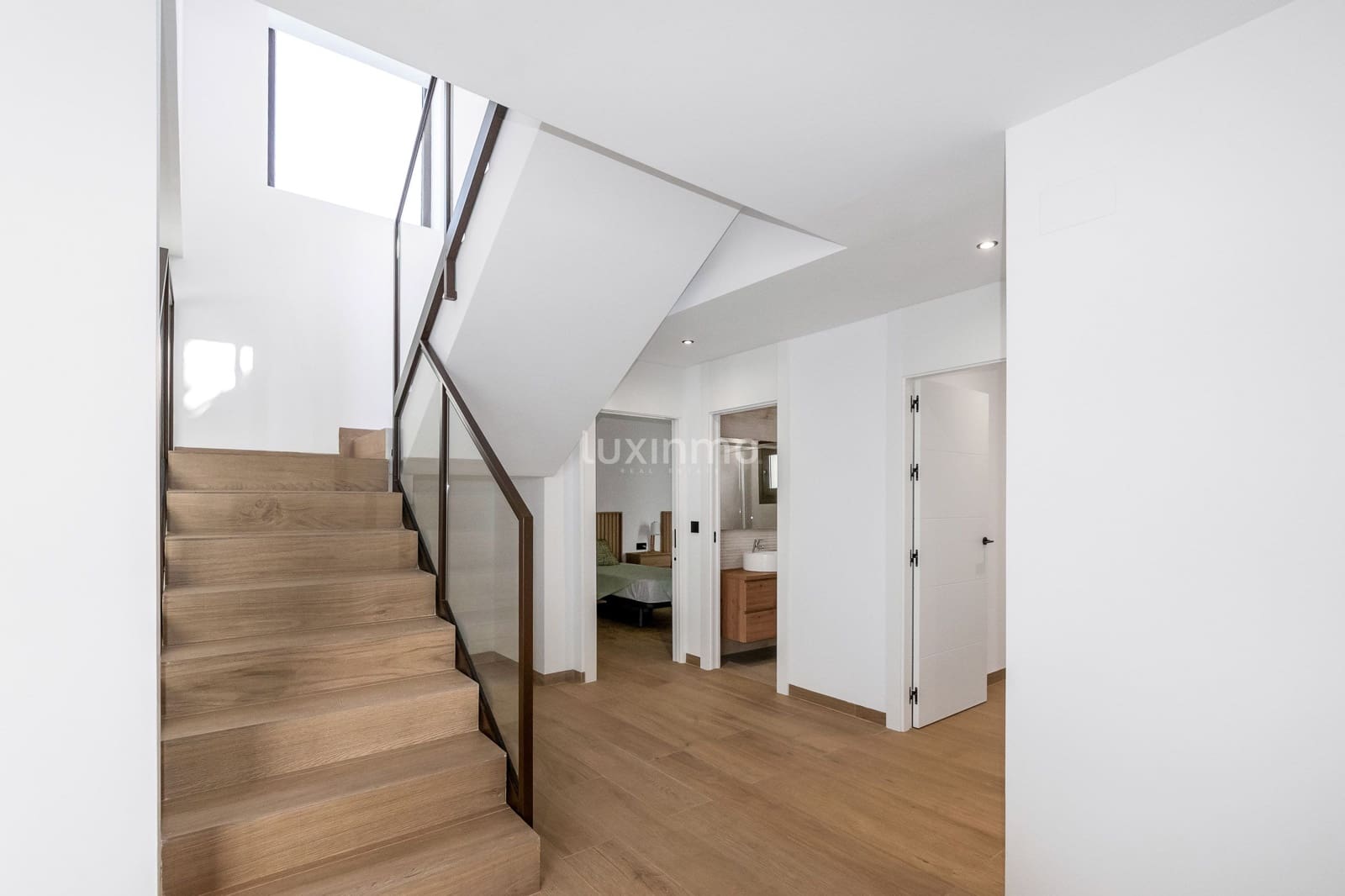 4 makuuhuone Huvila myytävänä paikassa Finestrat mukana uima-altaan 
autotalli - 865 000 € (Ref: 9597232)