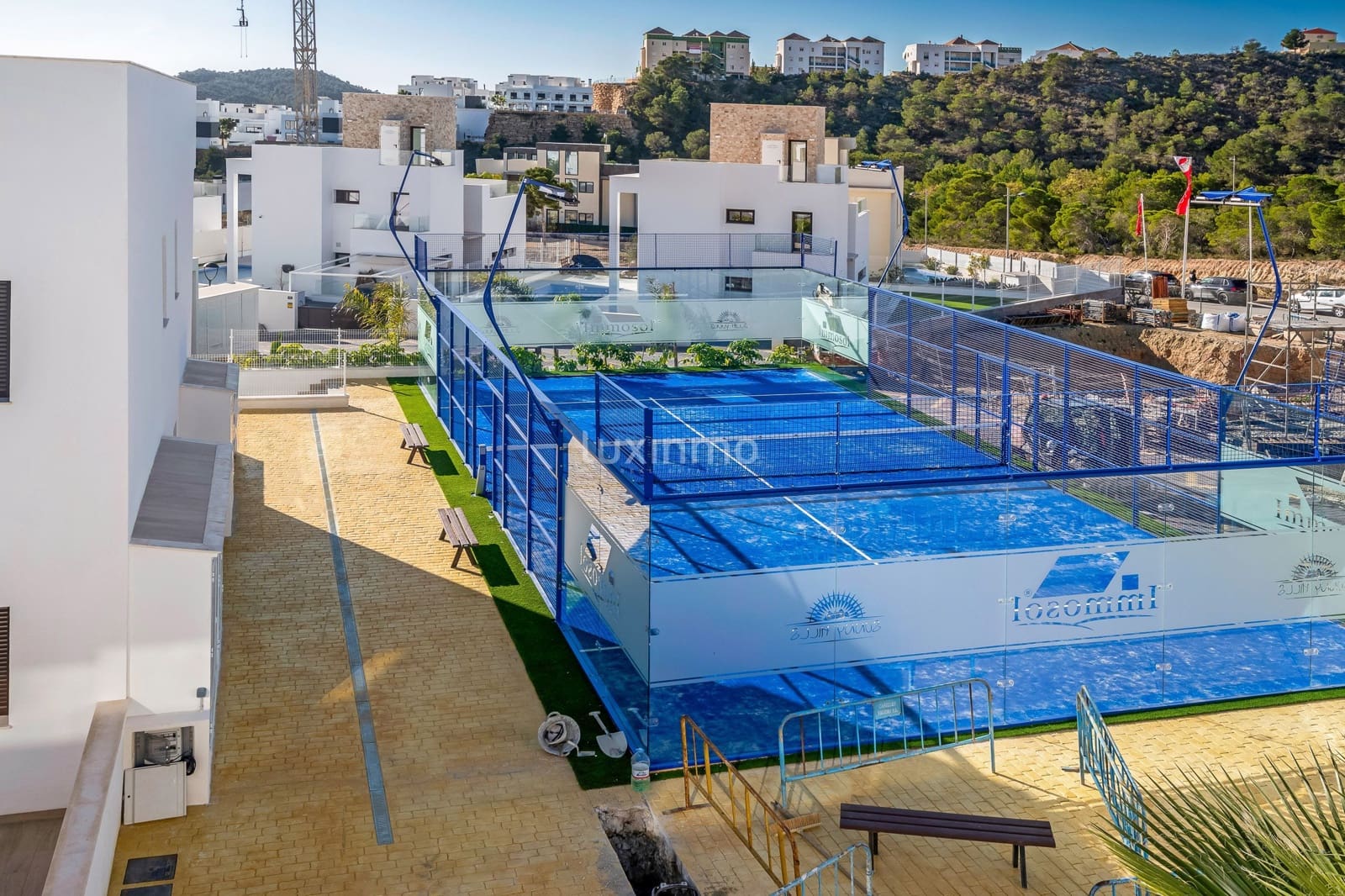 4 makuuhuone Huvila myytävänä paikassa Finestrat mukana uima-altaan 
autotalli - 865 000 € (Ref: 9597232)