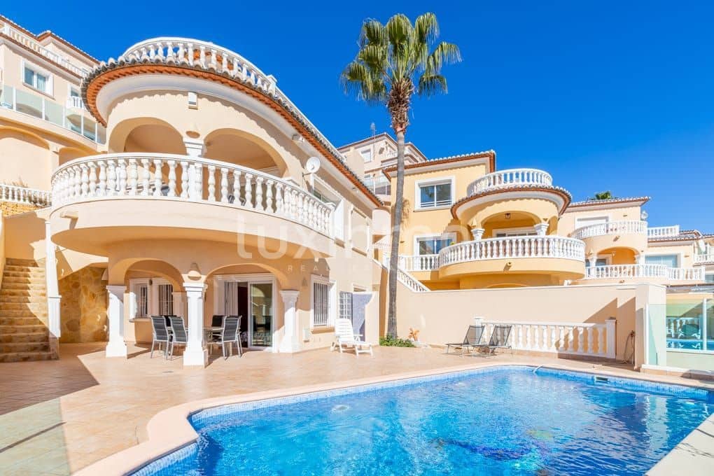 3 bedroom Villa for sale in Benitachell / Benitatxell with pool garage - € 465,000 (Ref: 9597237)