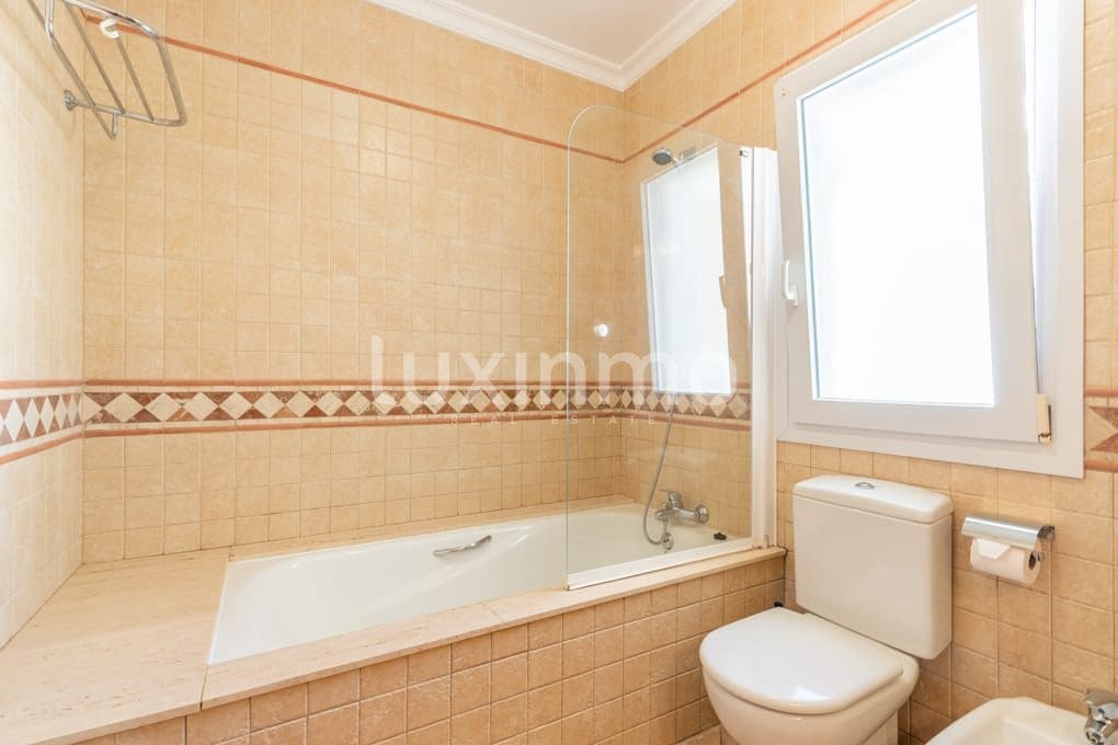 3 bedroom Villa for sale in Benitachell / Benitatxell with pool garage - € 465,000 (Ref: 9597237)