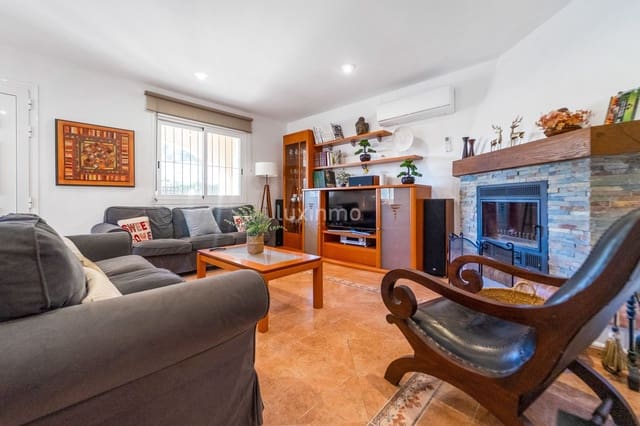 5 slaapkamer Villa te huur in Calpe / Calp met zwembad garage - € 2.500 (Ref: 9597272)