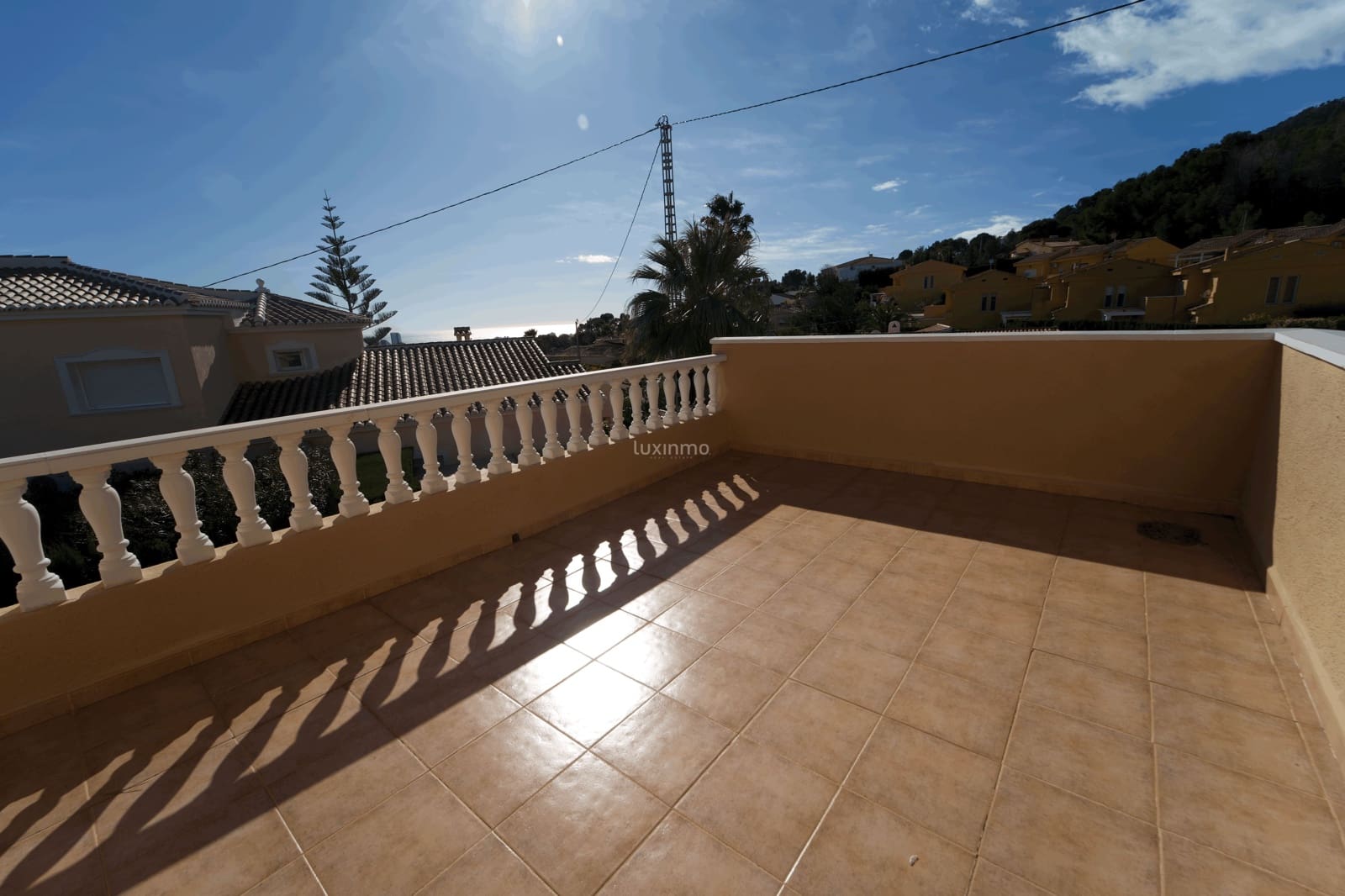 5 slaapkamer Villa te huur in Calpe / Calp met zwembad garage - € 2.500 (Ref: 9597272)
