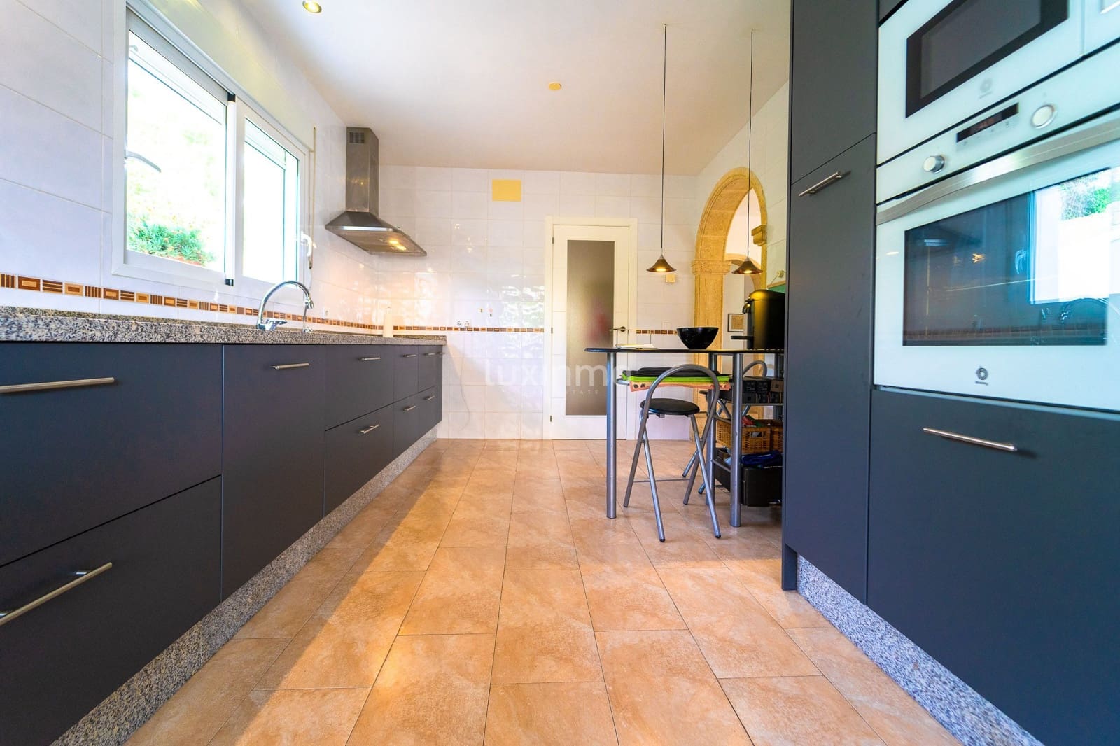 4 soverom Villa til salgs i Teulada med svømmebasseng garasje - € 850 000 (Ref: 9598558)