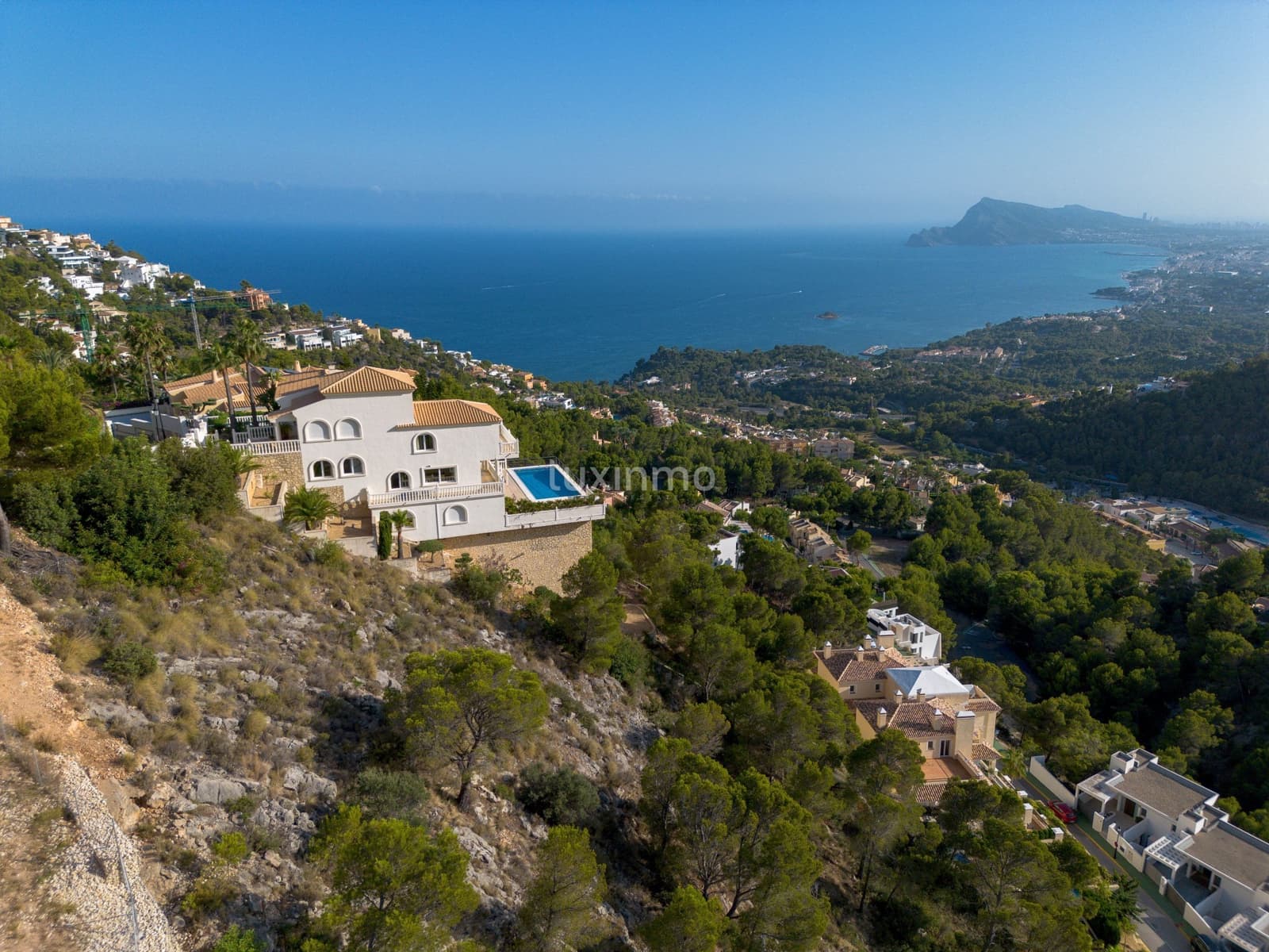 Grunde uden byggetilladelser til salg i Altea - € 449.000 (Ref: 9600856)