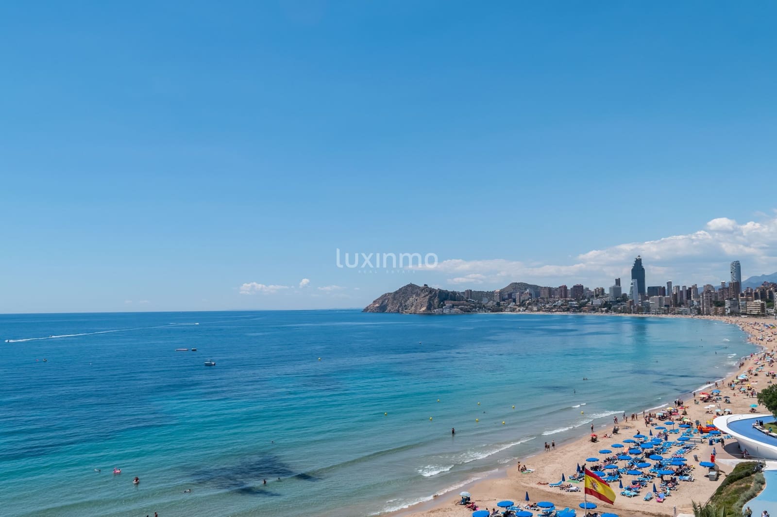 Ático de 4 habitaciones en Benidorm en venta con garaje - 550.000 € (Ref: 9600859)