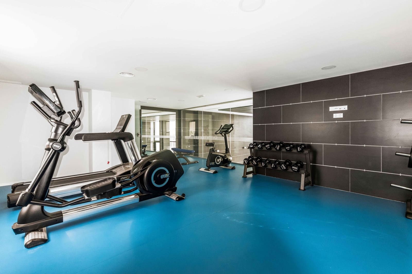 2 bedroom Apartment for sale in Benidorm with pool garage - € 665,000 (Ref: 9602457)