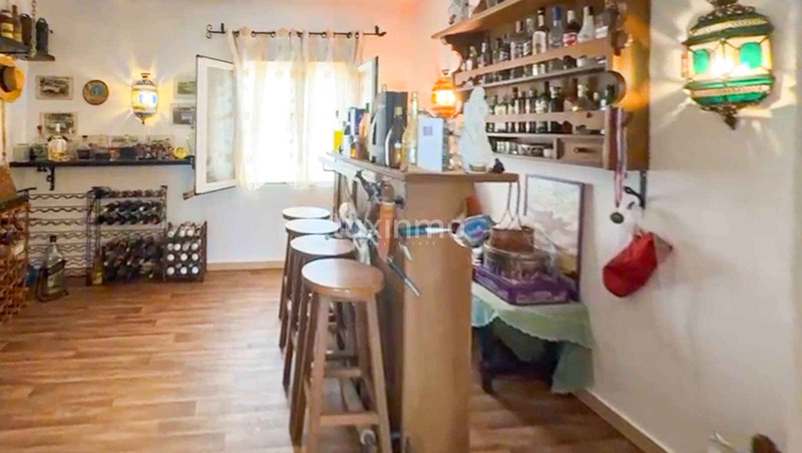 6 makuuhuone Huvila myytävänä paikassa Calpe / Calp mukana uima-altaan 
autotalli - 890 000 € (Ref: 9602460)